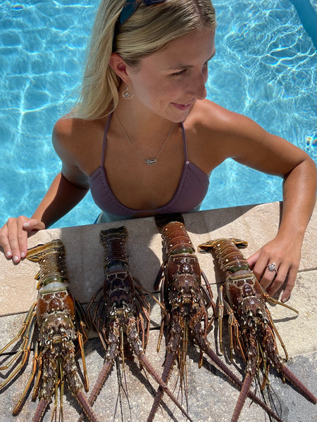Ladies Lobster Necklace